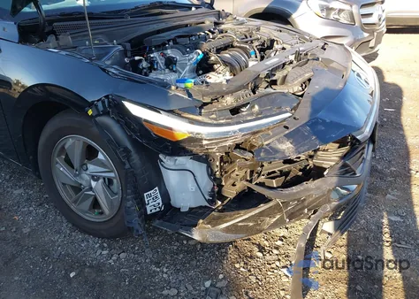 2025 Hyundai Elantra Se z USA, uszkodzony, nr VIN KMHLL4DGXSU990858